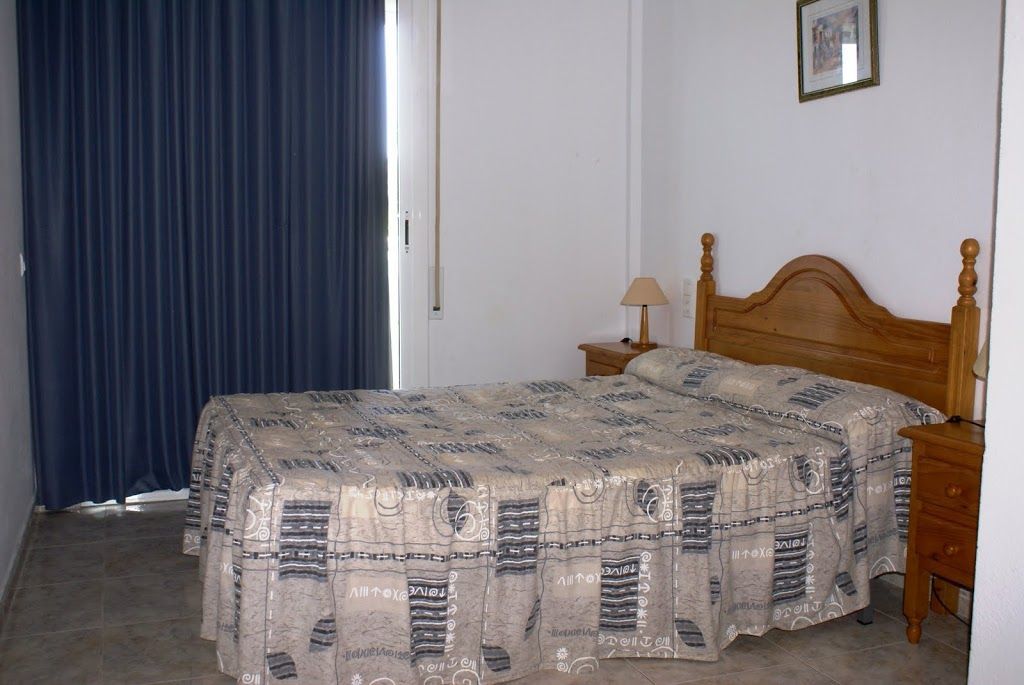 Uhc Village Park Apartments سالو المظهر الخارجي الصورة